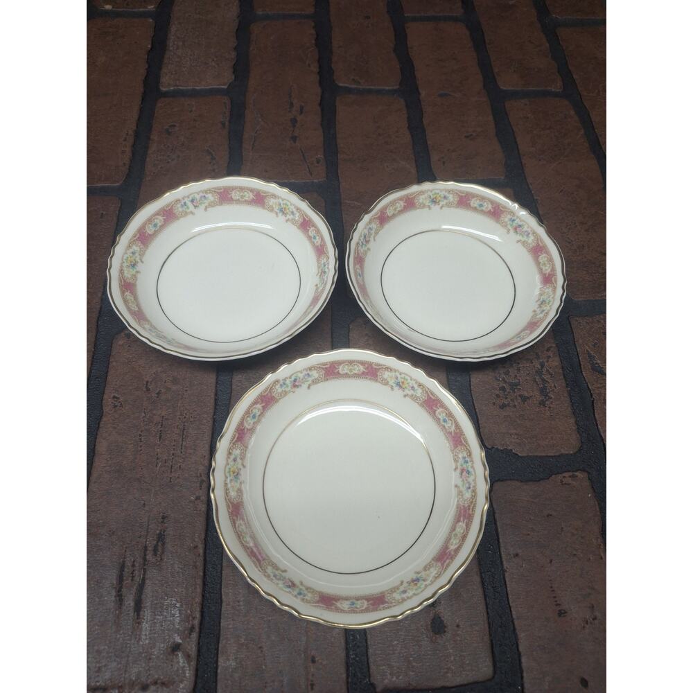 3 Federal Shape Syracuse China Raleigh Pink Flowers 5 1/8" Fruit Bowl